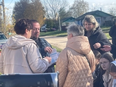 В день Покрова Пресвятой Богородицы жители и гости села Медведи Красногорского района молитвенно почтили Престольный праздник В день Покрова Пресвятой Богородицы жители и гости села Медведи Красногорского района молитвенно почтили Престольный праздник
