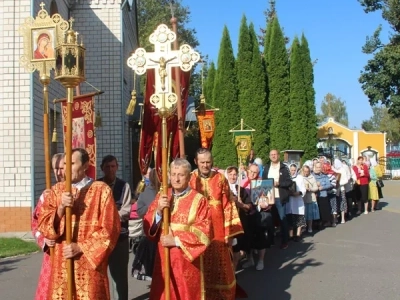 Святый Архистратиже Божий Михаиле, моли Бога о нас !Престольное торжество храма в честь чуда Архистратига Михаила в Хонех города Новозыбкова