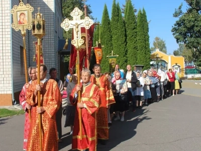 Святый Архистратиже Божий Михаиле, моли Бога о нас !Престольное торжество храма в честь чуда Архистратига Михаила в Хонех города Новозыбкова