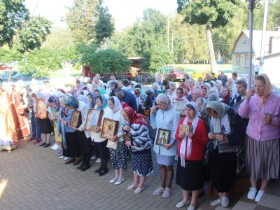 Святый Архистратиже Божий Михаиле, моли Бога о нас !Престольное торжество храма в честь чуда Архистратига Михаила в Хонех города Новозыбкова