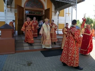 Правящий Архиерей возглавил престольное торжество в храме в честь Чуда Архистратига Михаила в Хонех города Новозыбкова