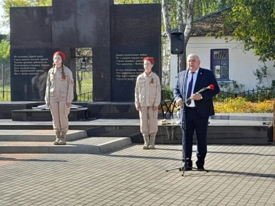 Священник поздравил земляков с Днем поселка в пгт. Красная гора