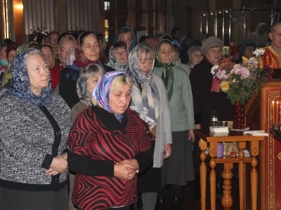 В пределы Новозыбковского благочиния, по благословению Епископа Клинцовского и Трубчевского Владимира, принесены иконы Великомученика и Целителя Пантелеимона и Великомученика и Победоносца Георгия с частицами их мощей