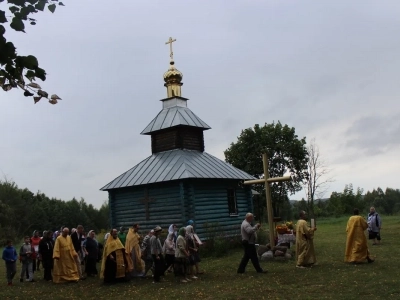 Первая Божественная литургия за почти 100 лет совершена в селе Новое Место Новозыбковского благочиния