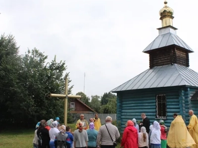 Первая Божественная литургия за почти 100 лет совершена в селе Новое Место Новозыбковского благочиния