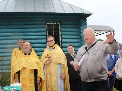 Первая Божественная литургия за почти 100 лет совершена в селе Новое Место Новозыбковского благочиния