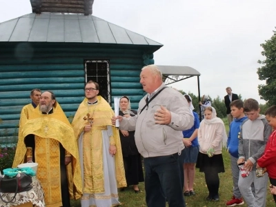 Первая Божественная литургия за почти 100 лет совершена в селе Новое Место Новозыбковского благочиния