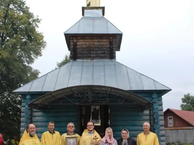 Первая Божественная литургия за почти 100 лет совершена в селе Новое Место Новозыбковского благочиния