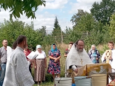 Величай, душе моя, на Фаворе преобразившагося Господа! Преображение Господне молитвенно почтили в Новозыбковском благочинии: Благочинный посетил отдаленный приход