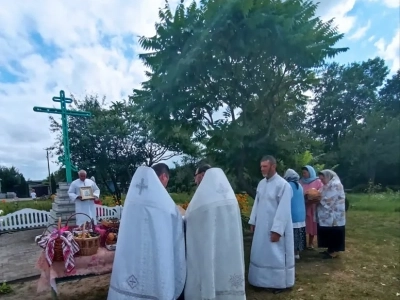 Величай, душе моя, на Фаворе преобразившагося Господа! Преображение Господне молитвенно почтили в Новозыбковском благочинии: Благочинный посетил отдаленный приход