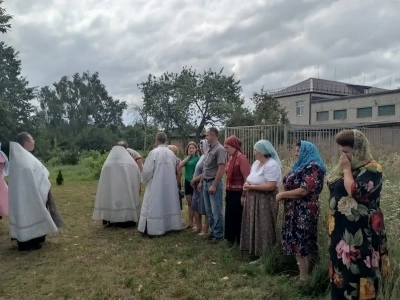 Величай, душе моя, на Фаворе преобразившагося Господа! Преображение Господне молитвенно почтили в Новозыбковском благочинии: Благочинный посетил отдаленный приход