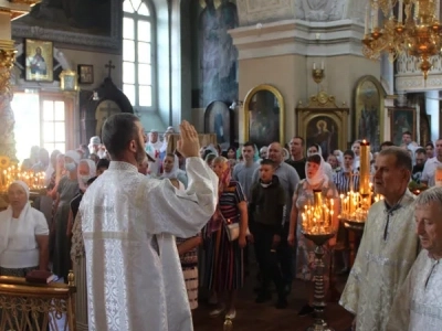 Величай, душе моя, на Фаворе преобразившагося Господа! Преображение Господне молитвенно почтили в Новозыбковском благочинии: Благочинный посетил отдаленный приход