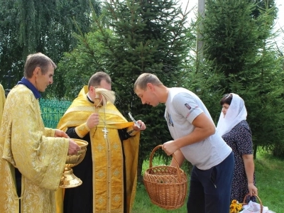 Сладкий праздник: Медовый спас в Новозыбковском благочинии