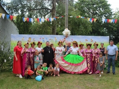 Сладкий праздник: Медовый спас в Новозыбковском благочинии