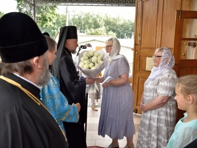 В день почитания «Почаевского» образа Божией Матери, Епископ Клинцовский и Трубчевский Владимир совершил Божественную литургию в городе Новозыбкове