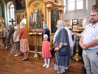 В день почитания «Почаевского» образа Божией Матери, Епископ Клинцовский и Трубчевский Владимир совершил Божественную литургию в городе Новозыбкове