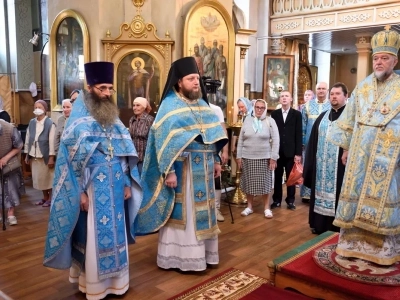 В день почитания «Почаевского» образа Божией Матери, Епископ Клинцовский и Трубчевский Владимир совершил Божественную литургию в городе Новозыбкове