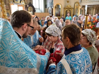 В день почитания «Почаевского» образа Божией Матери, Епископ Клинцовский и Трубчевский Владимир совершил Божественную литургию в городе Новозыбкове