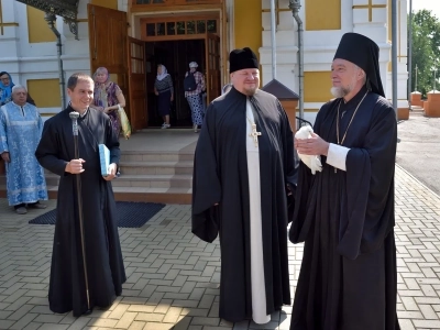 В день почитания «Почаевского» образа Божией Матери, Епископ Клинцовский и Трубчевский Владимир совершил Божественную литургию в городе Новозыбкове