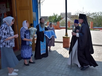 В день почитания «Почаевского» образа Божией Матери, Епископ Клинцовский и Трубчевский Владимир совершил Божественную литургию в городе Новозыбкове