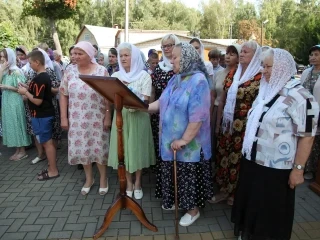 В школу, помолясь! В храмах Новозыбковского благочиния совершены Молебные пения на начало учения отроков