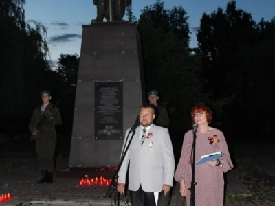 Памяти тех, кто ценою жизни своей одержал победу в Великой Отечественной Войне, прошла акция «Свеча памяти»