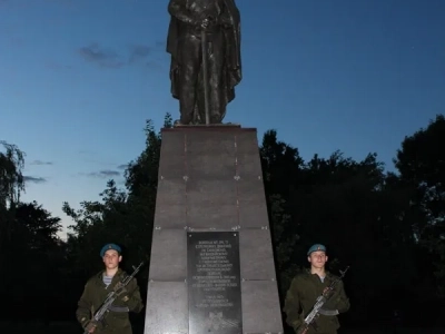 Памяти тех, кто ценою жизни своей одержал победу в Великой Отечественной Войне, прошла акция «Свеча памяти»