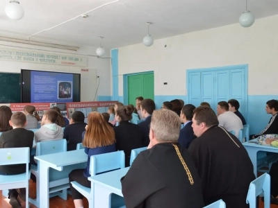 Душеполезная беседа с учащими и учащимися Верещакской школы во дни празднования Святой Пасхи: «Жертва и жертвенность в понимании Христианской Церкви: исторический экскурс»