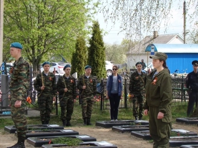 За Веру и Отечество жизнь свою положившим – ВЕЧНАЯ ПАМЯТЬ! 77-й День победы в Великой Отечественной Войне в Новозыбковском благочинии ознаменован молитвой