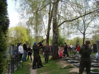 За Веру и Отечество жизнь свою положившим – ВЕЧНАЯ ПАМЯТЬ! 77-й День победы в Великой Отечественной Войне в Новозыбковском благочинии ознаменован молитвой