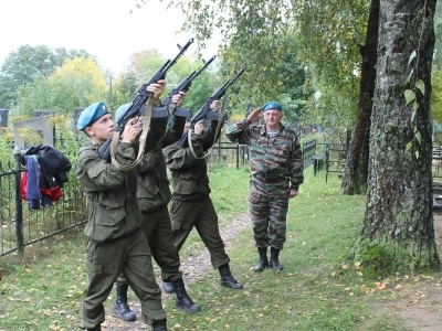 В день освобождения Новозыбковской земли от немецко-фашистских захватчиков совершена молитва о упокоении павших воинов-освободителей