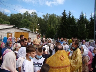 Ученики и учителя Новозыбковского благочиния испросили благословения у Господа на начало нового 2021/2022 учебного года