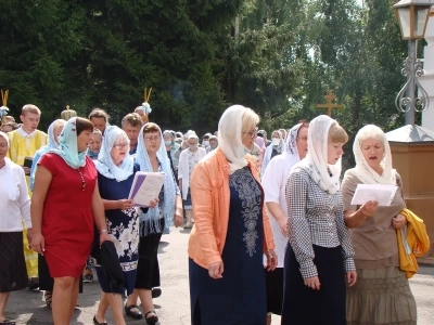 В день празднования иконе Божией Матери «Почаевская» Епископ Клинцовский и Трубчевский Владимир возглавил праздничное богослужение в городе Новозыбкове