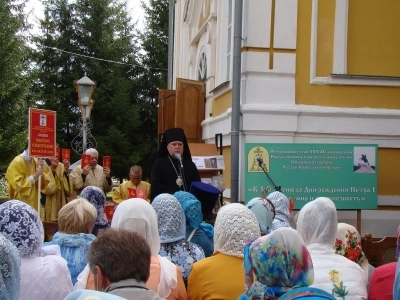 В день празднования иконе Божией Матери «Почаевская» Епископ Клинцовский и Трубчевский Владимир возглавил праздничное богослужение в городе Новозыбкове