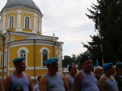 Молитва о воздушно-десантном воинстве Российском в день памяти Пророка Божия Илии совершена в Соборном храме Новозыбковского благочинии