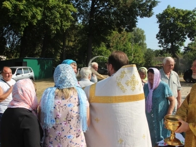 Молитва о возрождении святыни. На месте разрушенного храма селе Новое Место Новозыбковского благочиния вновь совершена Божественная литургия