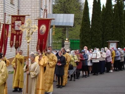 За Веру и Отечество жизнь свою положившим – ВЕЧНАЯ ПАМЯТЬ ! 76-й День победы в Великой Отечественной Войне в Новозыбковском благочинии ознаменован молитвой