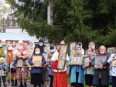 За Веру и Отечество жизнь свою положившим – ВЕЧНАЯ ПАМЯТЬ ! 76-й День победы в Великой Отечественной Войне в Новозыбковском благочинии ознаменован молитвой