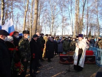 Война не окончена, пока не похоронен последний солдат…Упокой, Господи, души воинов, жизни свои на поле брани, за веру и Отечество, положивших!