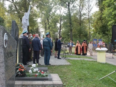 В 77-ю годовщину освобождения Новозыбковской земли от немецко-фашистских захватчиков, молитвой почтили память павших в те года героев-освободителей