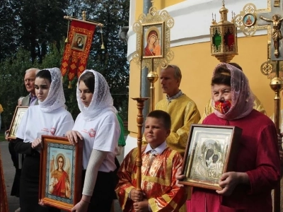 Престольный праздник прихода храма в честь Чуда Архистратига Михаила в Хонех города Новозыбков Клинцовской Епархии