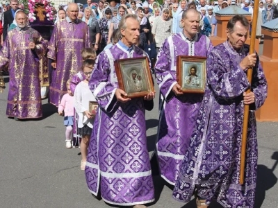 Сладкий праздник: Медовый спас в Новозыбковском благочинии