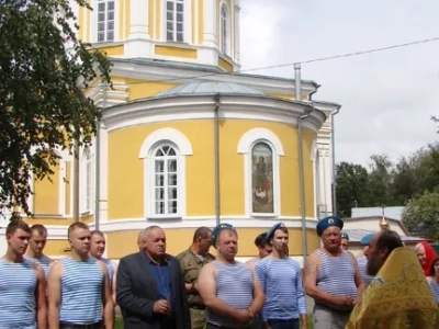 Молитва о воздушно-десантном воинстве Российском в день памяти Пророка Божия Илии совершена в Соборном храме Новозыбковского благочиния