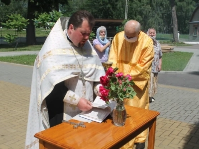 75 лет Парада Победы! В полдень, во всех храмах Новозыбковского благочиния, павших героев Великой Отечественной Войны почтили колокольным звоном