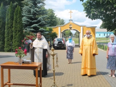 75 лет Парада Победы! В полдень, во всех храмах Новозыбковского благочиния, павших героев Великой Отечественной Войны почтили колокольным звоном