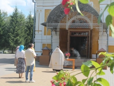 75 лет Парада Победы! В полдень, во всех храмах Новозыбковского благочиния, павших героев Великой Отечественной Войны почтили колокольным звоном