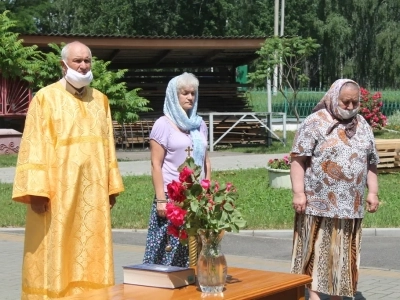 75 лет Парада Победы! В полдень, во всех храмах Новозыбковского благочиния, павших героев Великой Отечественной Войны почтили колокольным звоном