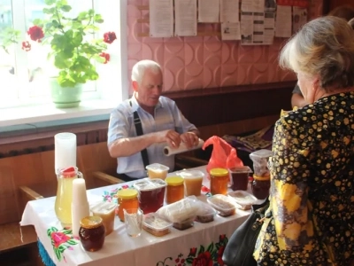 Сладкий праздник: Медовый спас в Новозыбковском благочинии