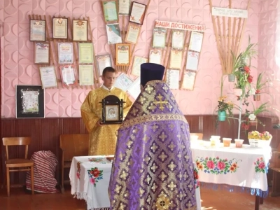 Сладкий праздник: Медовый спас в Новозыбковском благочинии