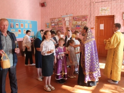 Сладкий праздник: Медовый спас в Новозыбковском благочинии